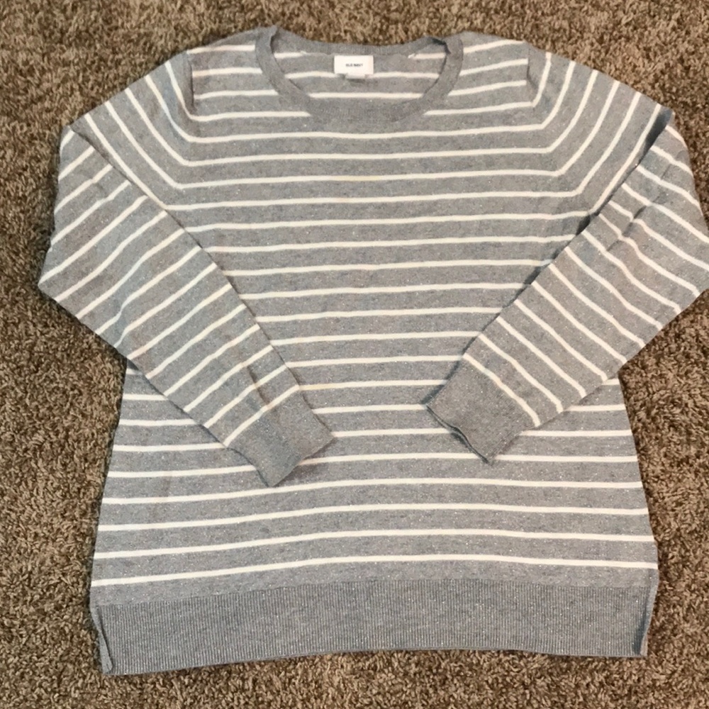 Old navy silver sweater